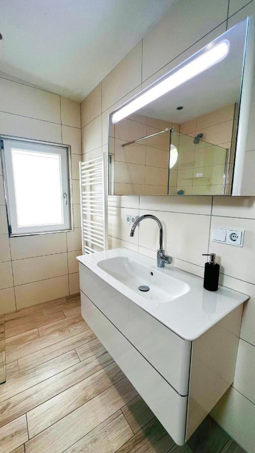 Haeuschen Am Plenzer Villa Ingelheim am Rhein Exteriör bild